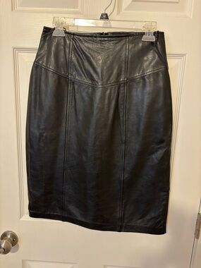 Women's Black Leather A-Line Skirt Vintage